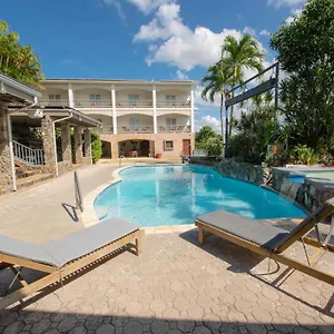 Hotel Lazy Parrot, Rincón